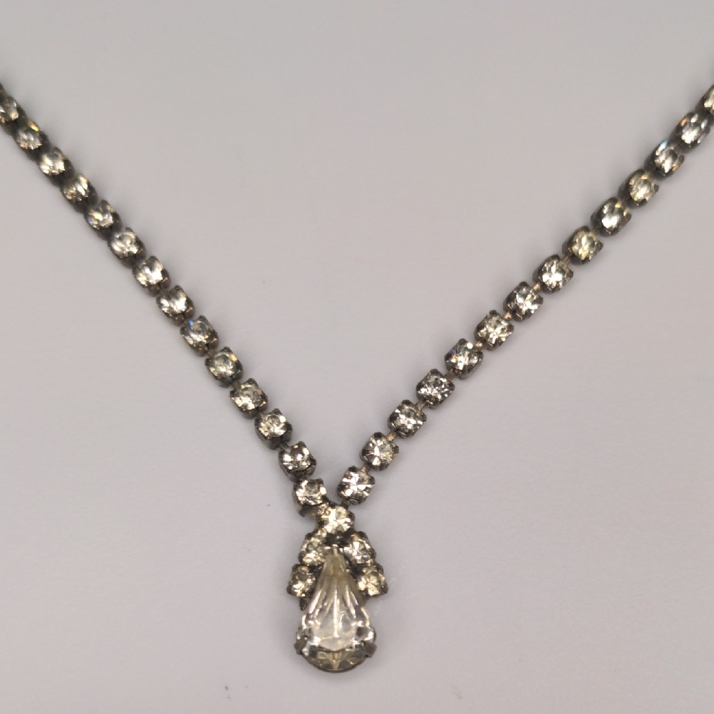 3/$15 Rhinestone Necklace Petite Pear Shaped Center Stone Elegant Formal